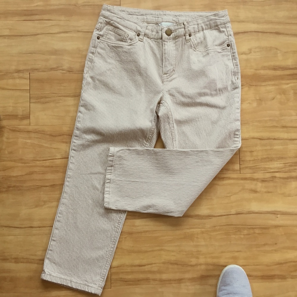 Capri pants